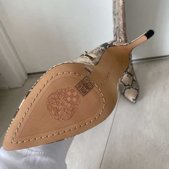 Knee High Snakeskin Boots - Picture 5 of 5